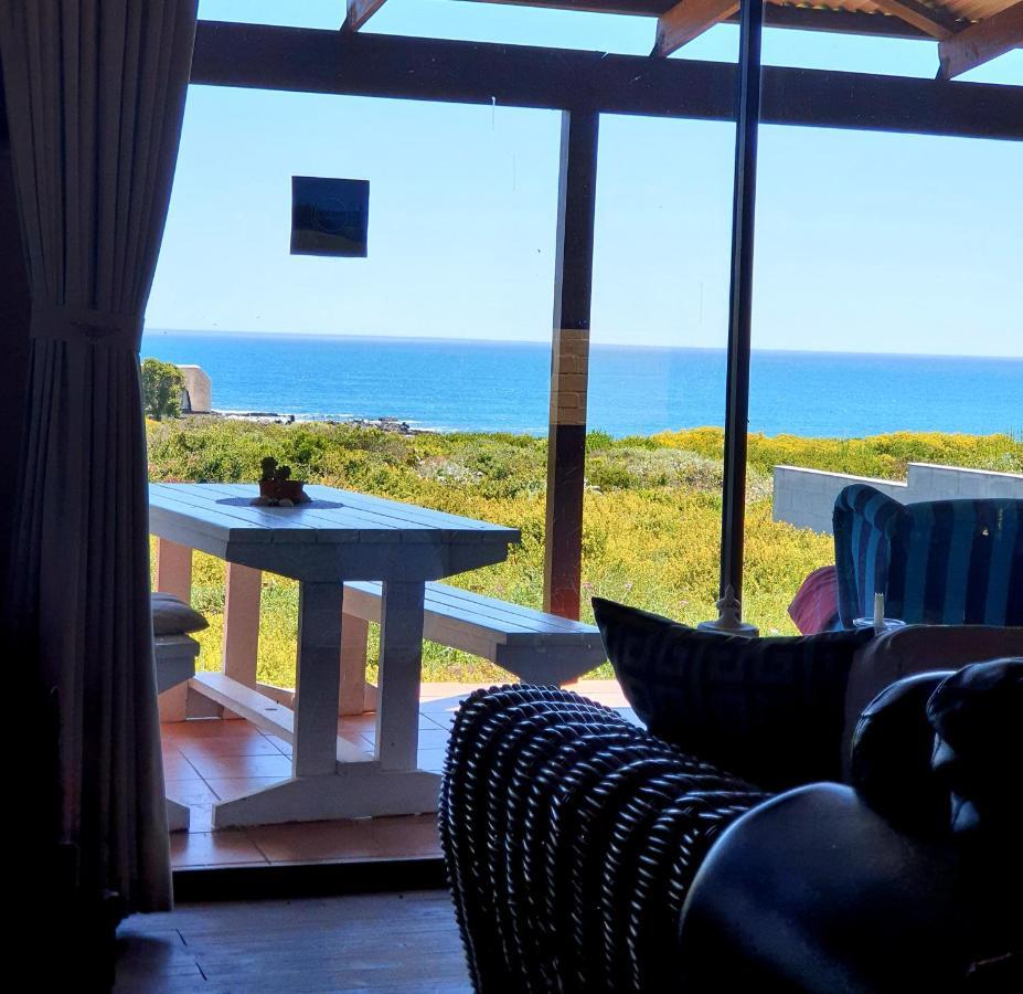 West Coast Seaside Getaway Hotel Grotto Bay Exterior foto